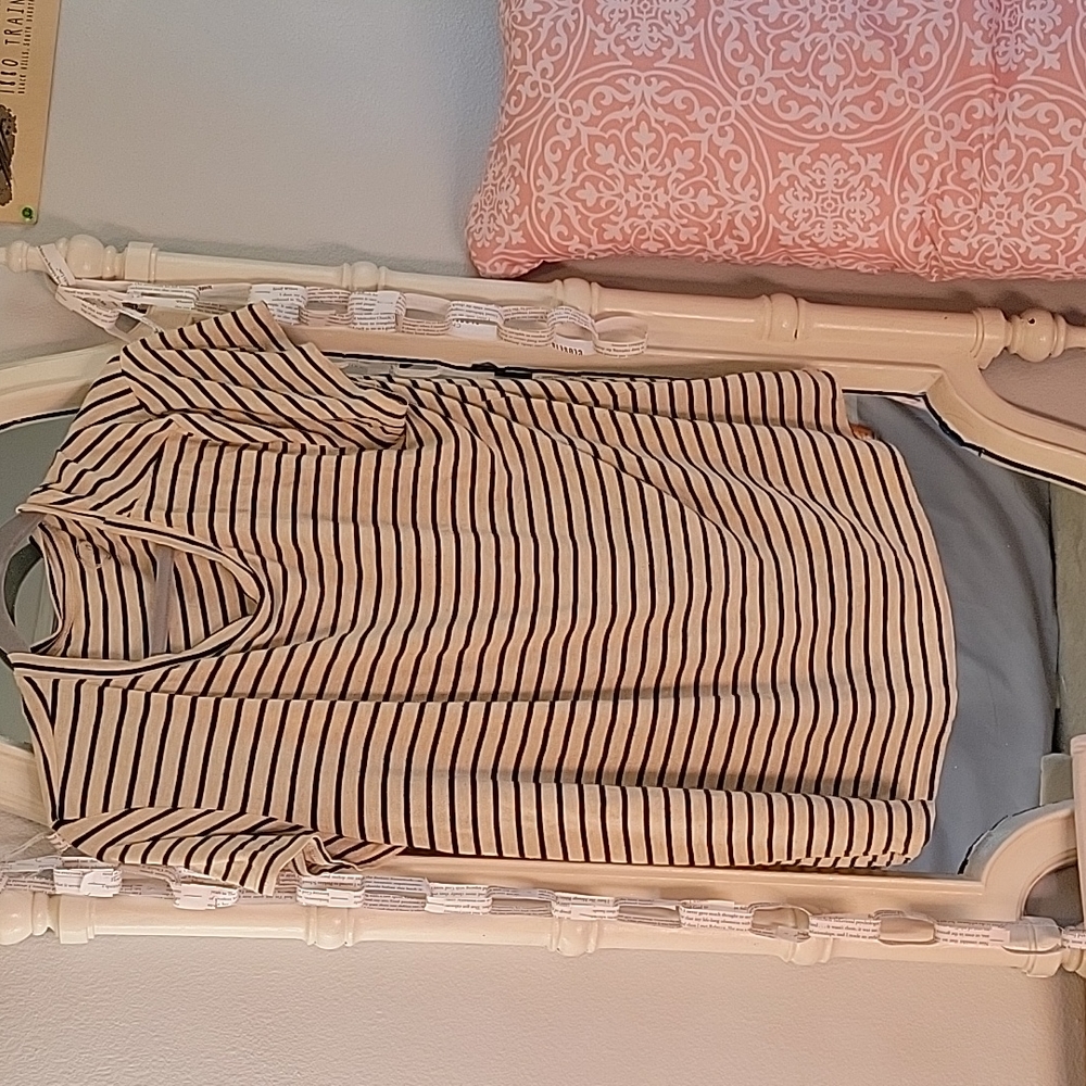 XL Maurices 24/7 Striped Tee
